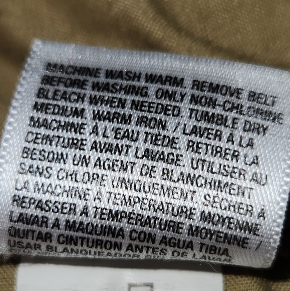 Old Navy Shorts - Size 28 - Picture 4 of 5